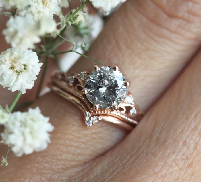 Rings Capucinne Bella Round Salt Pepper Diamond Ring