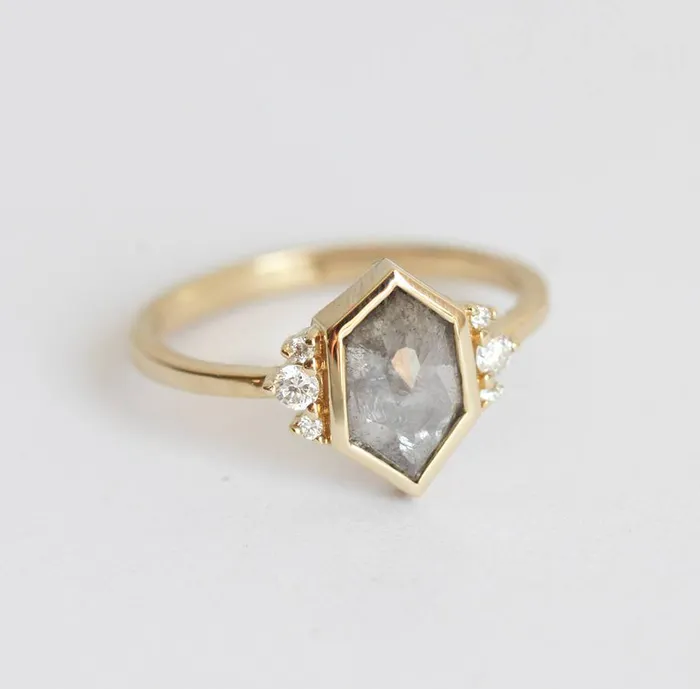 Rings capucinne Destiny Hexagon Salt Pepper Ring
