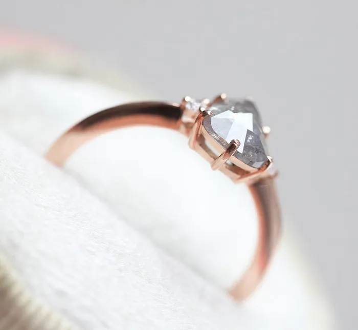 Rings Capucinne Samantha Pear Salt Pepper Diamond Ring