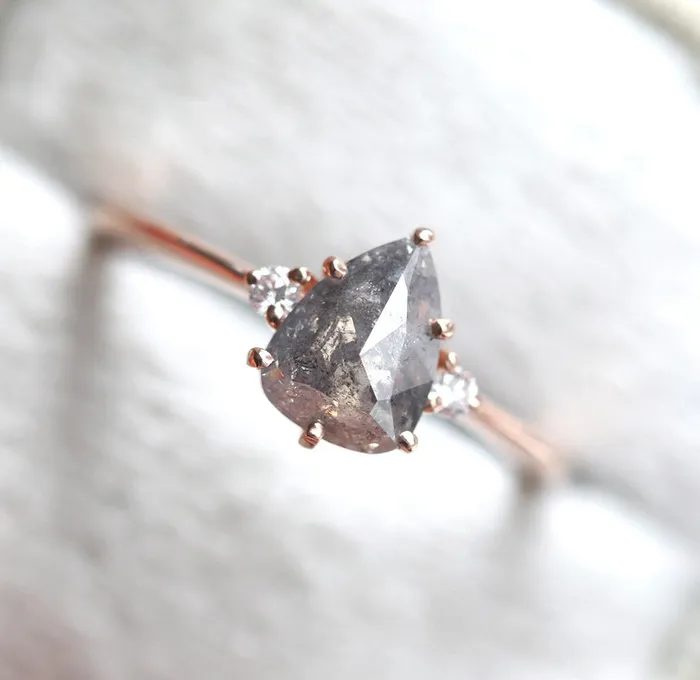 Rings Capucinne Samantha Pear Salt Pepper Diamond Ring