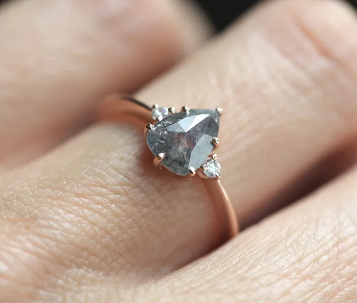 Rings Capucinne Samantha Pear Salt Pepper Diamond Ring