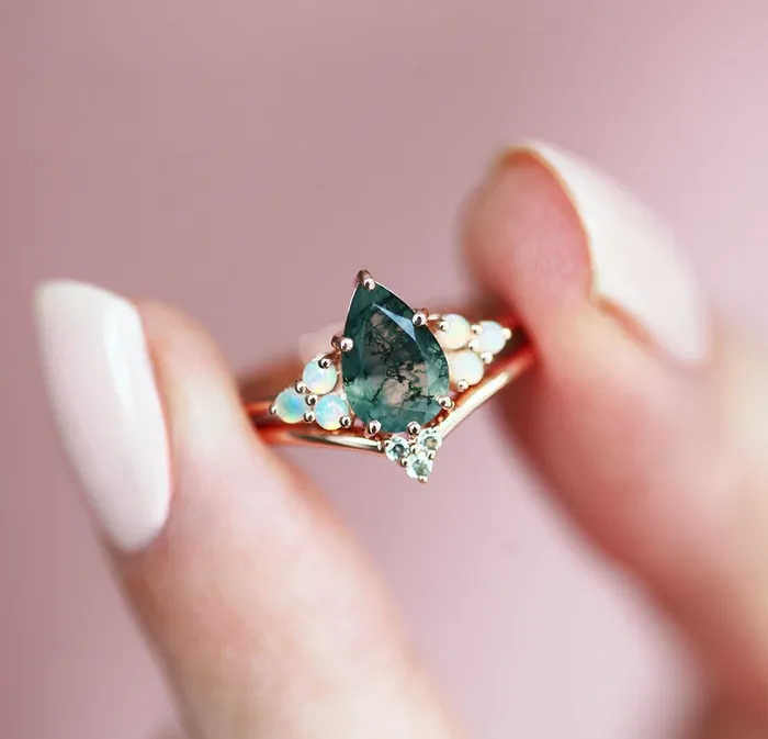 Rings Capucinne Willow Pear Moss Agate and Opal Ring Set