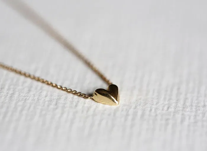 Sweet 14K Solid Gold Heart Necklace Capucinne Necklaces