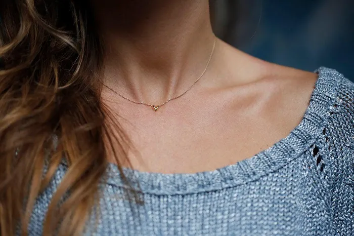 Sweet 14K Solid Gold Heart Necklace Capucinne Necklaces